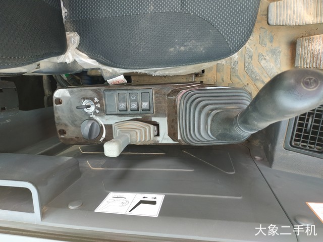 三一重工 SY60C-10 挖掘机