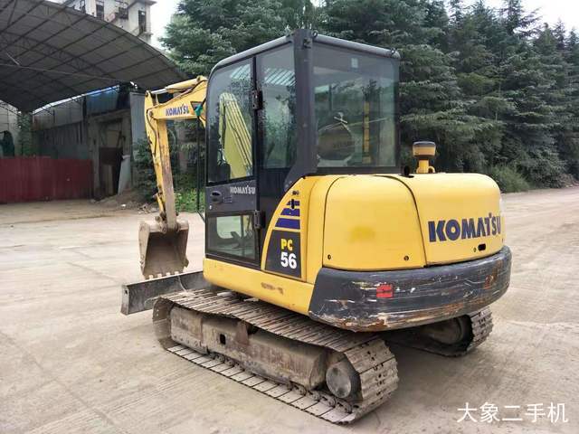 小松 PC56-7 挖掘机