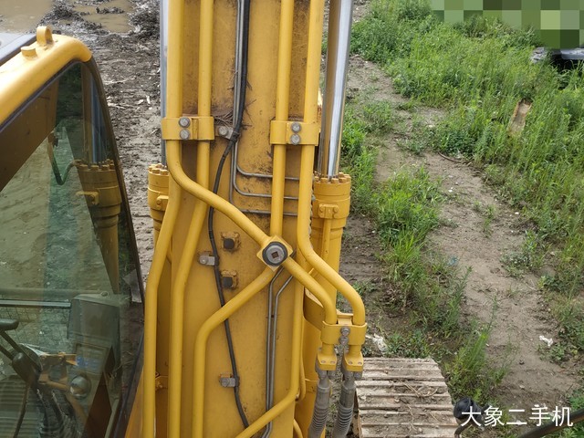 小松 PC130-8M0 挖掘机