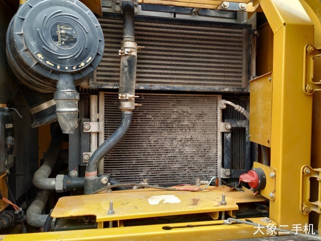 徐工 XE135D 挖掘机