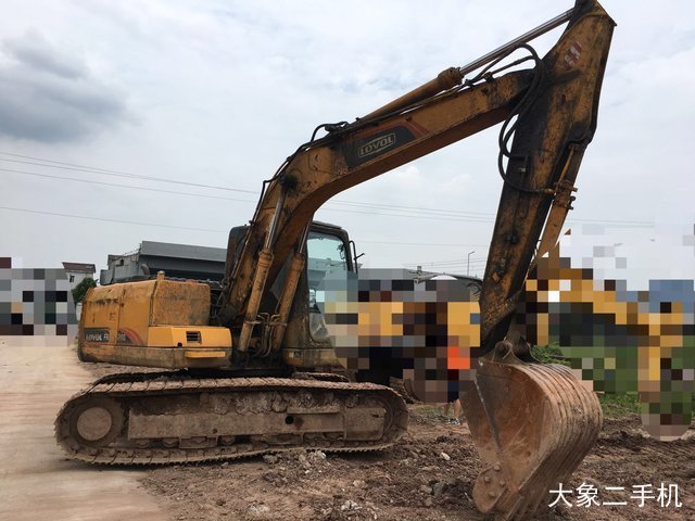 雷沃重工 FR170 挖掘机