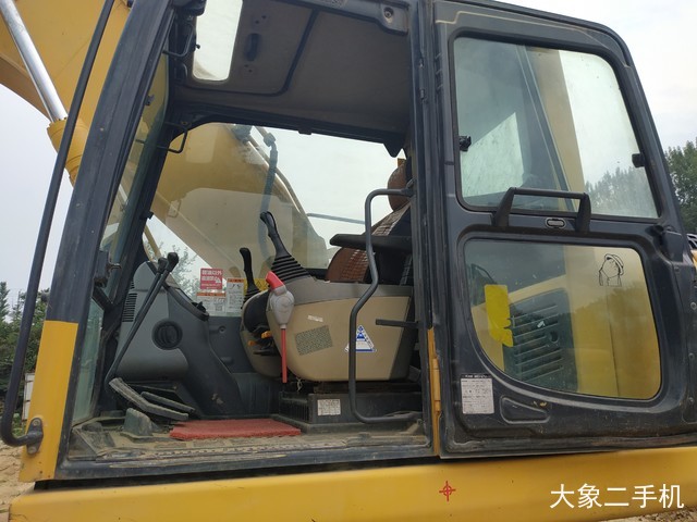 小松 PC200-8N1 挖掘机