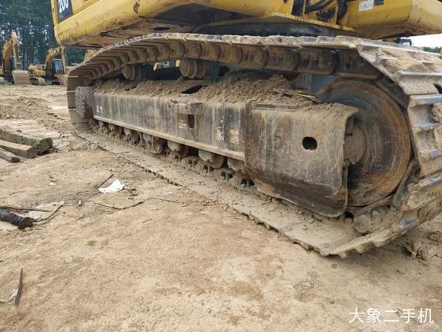 小松 PC200-8N1 挖掘机