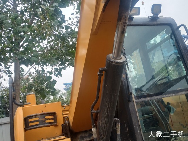 三一重工 SY75C-9 挖掘机