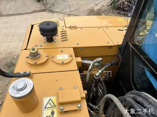 三一重工 SY70C 挖掘机