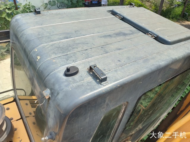 现代 R225LC-7 挖掘机