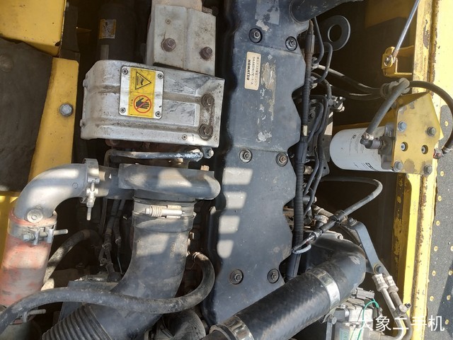 小松 PC200-8N1 挖掘机