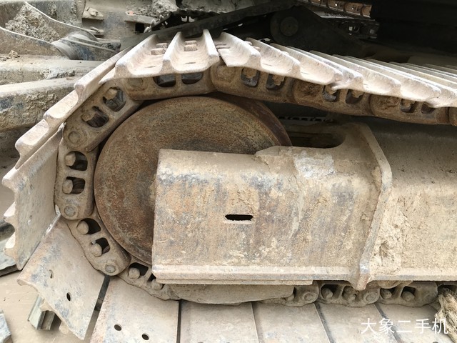 神钢 SK75-8 挖掘机