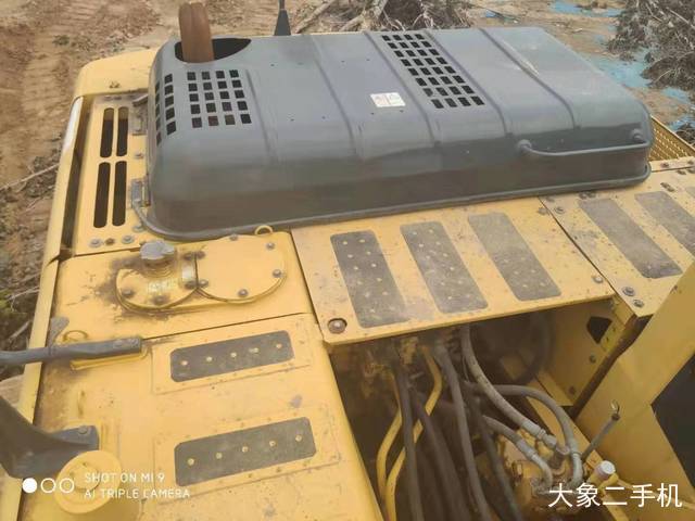 小松 PC240LC-8 挖掘机