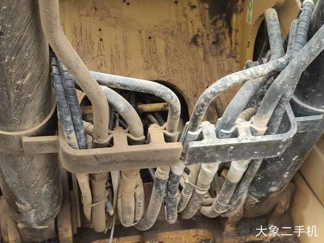 卡特彼勒 323D液压 挖掘机