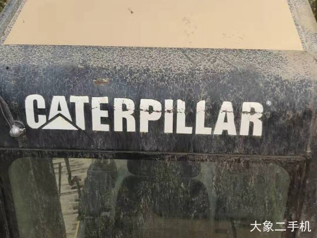 卡特彼勒 323DL 挖掘机