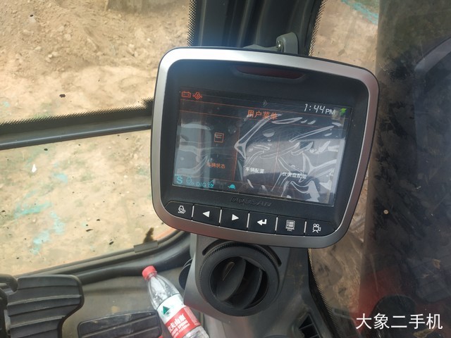 斗山 DX215-9C 挖掘机