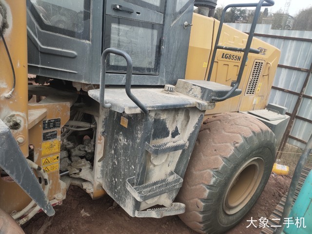 龙工 LG855B 装载机