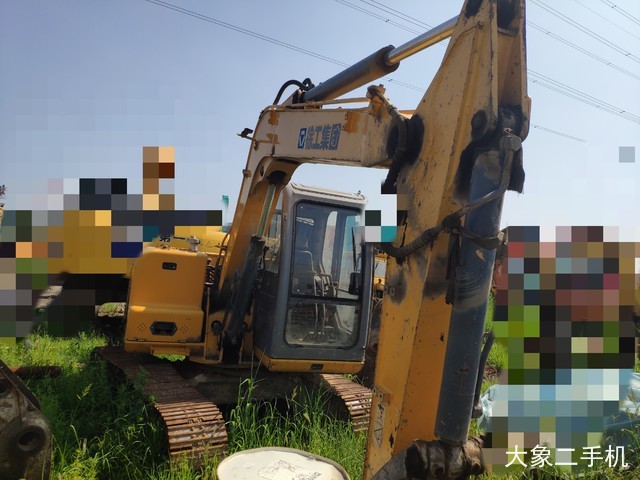 徐工 XE80 挖掘机