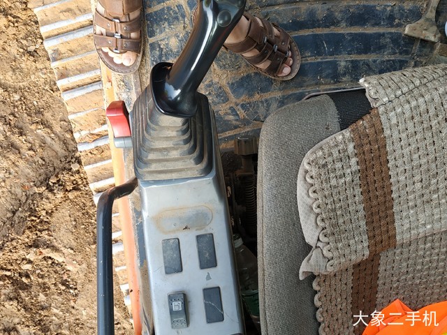 斗山 DX150LC 挖掘机