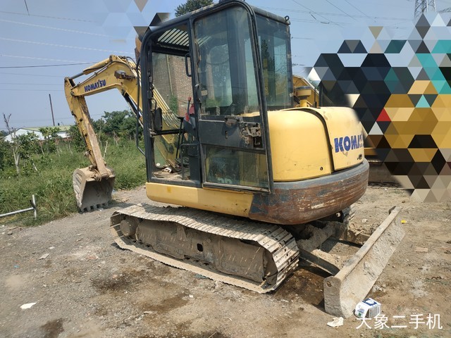 小松 PC56-7 挖掘机