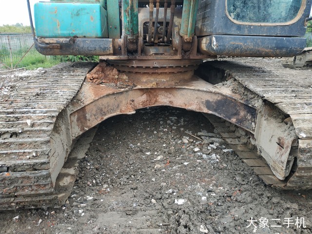 神钢 SK250-8 挖掘机