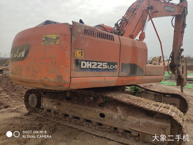 斗山 DH225LC-7 挖掘机