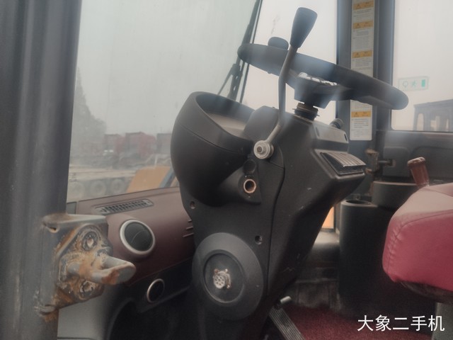 龙工 LG855 装载机