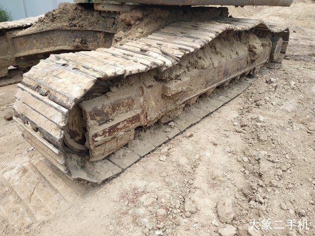 神钢 SK260LC-8 挖掘机