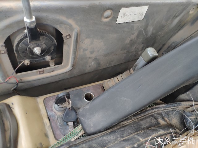 雷沃重工 FR60-8 挖掘机