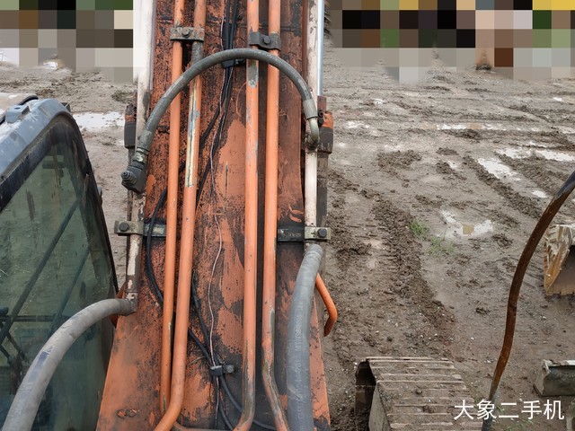 日立 ZX270LC-3 挖掘机