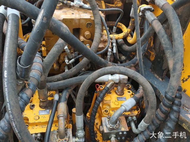 现代 R455LC-7 挖掘机