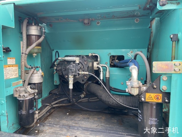 神钢 SK260LC-8 挖掘机