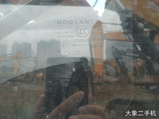 斗山 DX215-9C 挖掘机