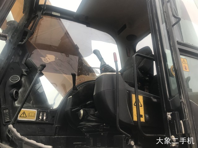 杰西博 JS230LC 挖掘机