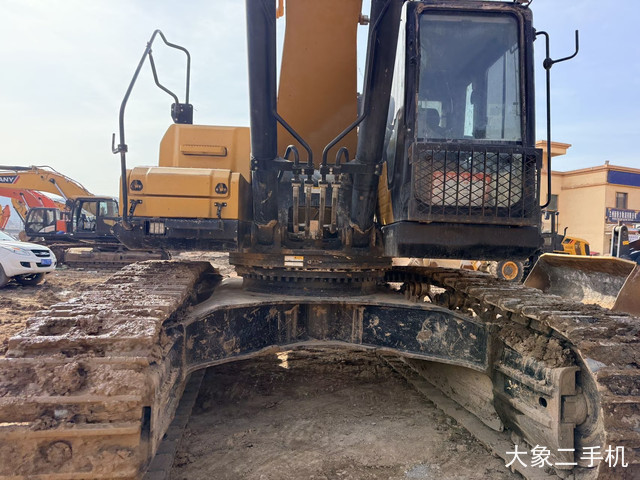 三一重工 SY500H 挖掘机