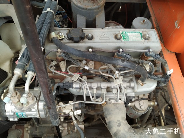 新源 XY75W-8 挖掘机