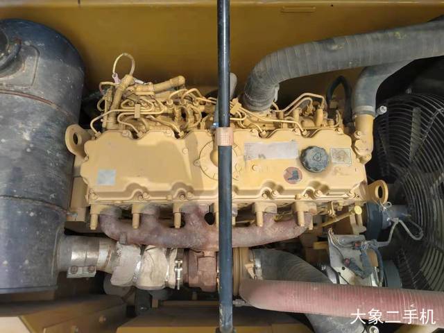 卡特彼勒 323DL 挖掘机