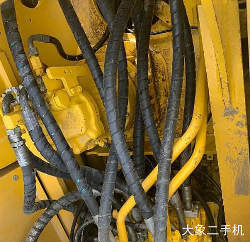 小松 PC200-8N1 挖掘机