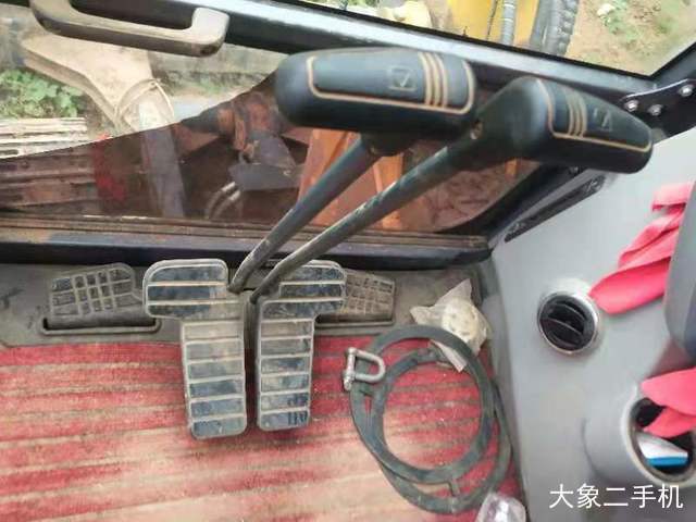 徐工 XE60 挖掘机