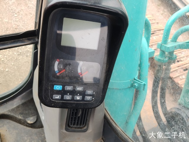 神钢 SK350LC-8 挖掘机