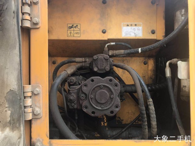 现代 R150W-7 挖掘机