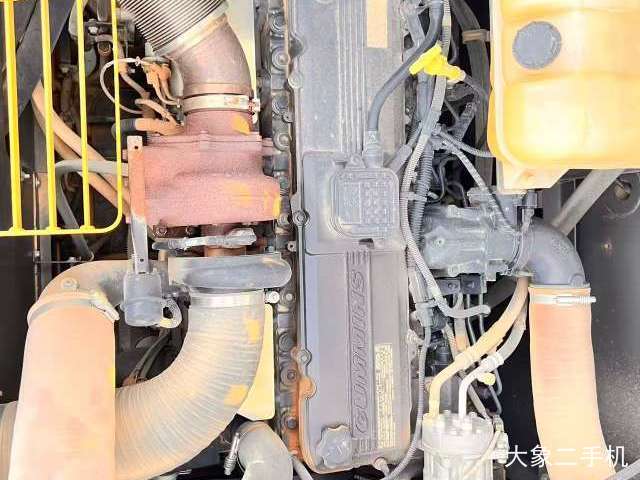 山东临工 LG6360E 挖掘机