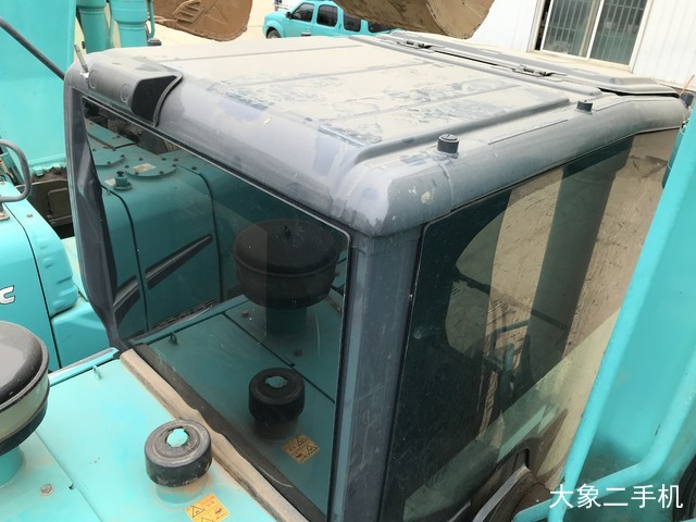 神钢 SK200-10 挖掘机