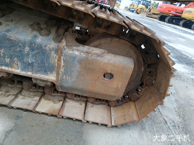 小松 PC220-8M0 挖掘机