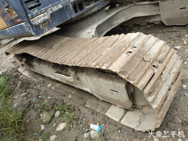 徐工 XE135D 挖掘机