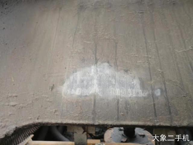 三一重工 SY215C-8 挖掘机