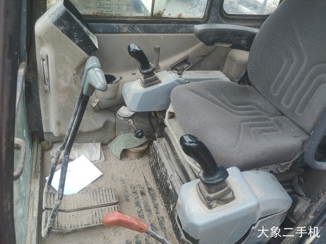 中联重科 ZE75 挖掘机