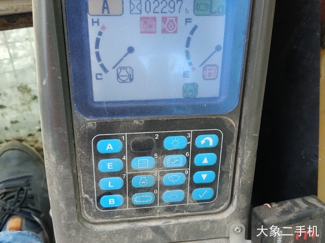 小松 PC270-7 挖掘机