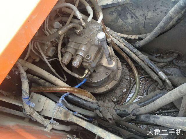 日立 ZX210LC-3G 挖掘机