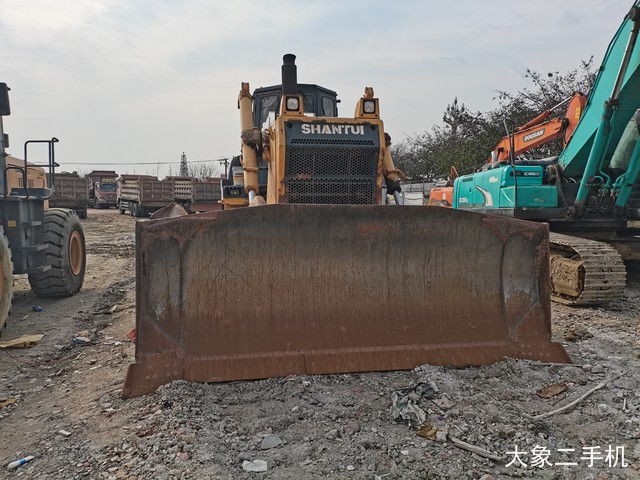 山推 SD32-8 推土机