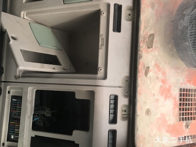 斗山 DH225LC-9 挖掘机