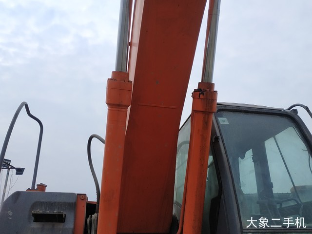 日立 ZX240-3 挖掘机
