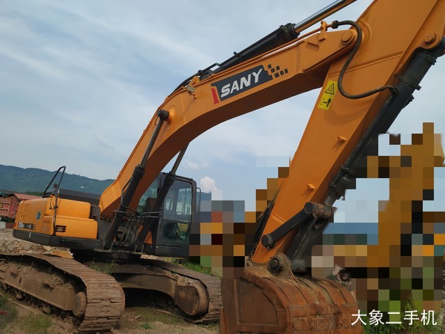 三一重工 SY365C-8 挖掘机