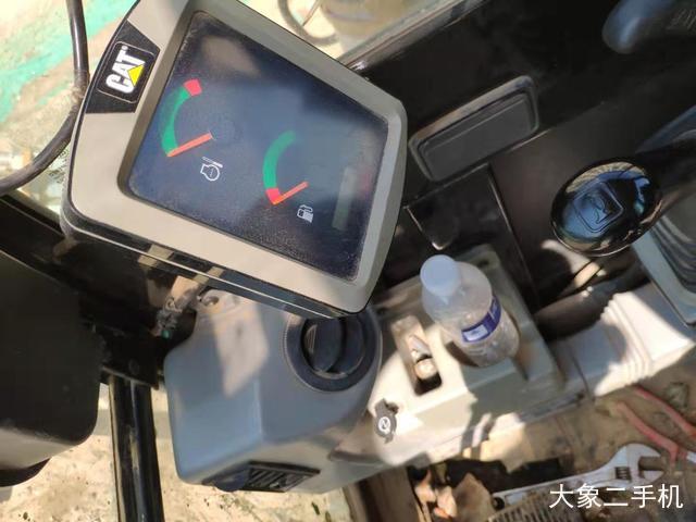 卡特彼勒 305.5E2小型液压 挖掘机